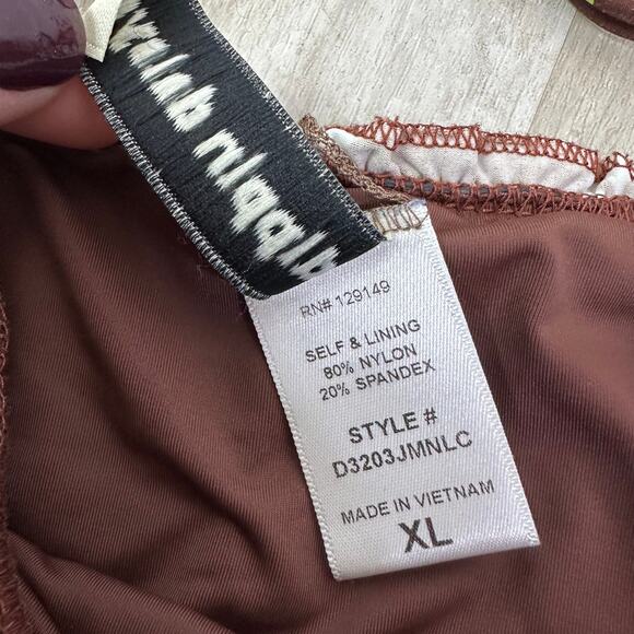 Dippin Daisys Brown Pink Rose Floral Bikini Swimsuit Set Size XL - Picture 3 of 6